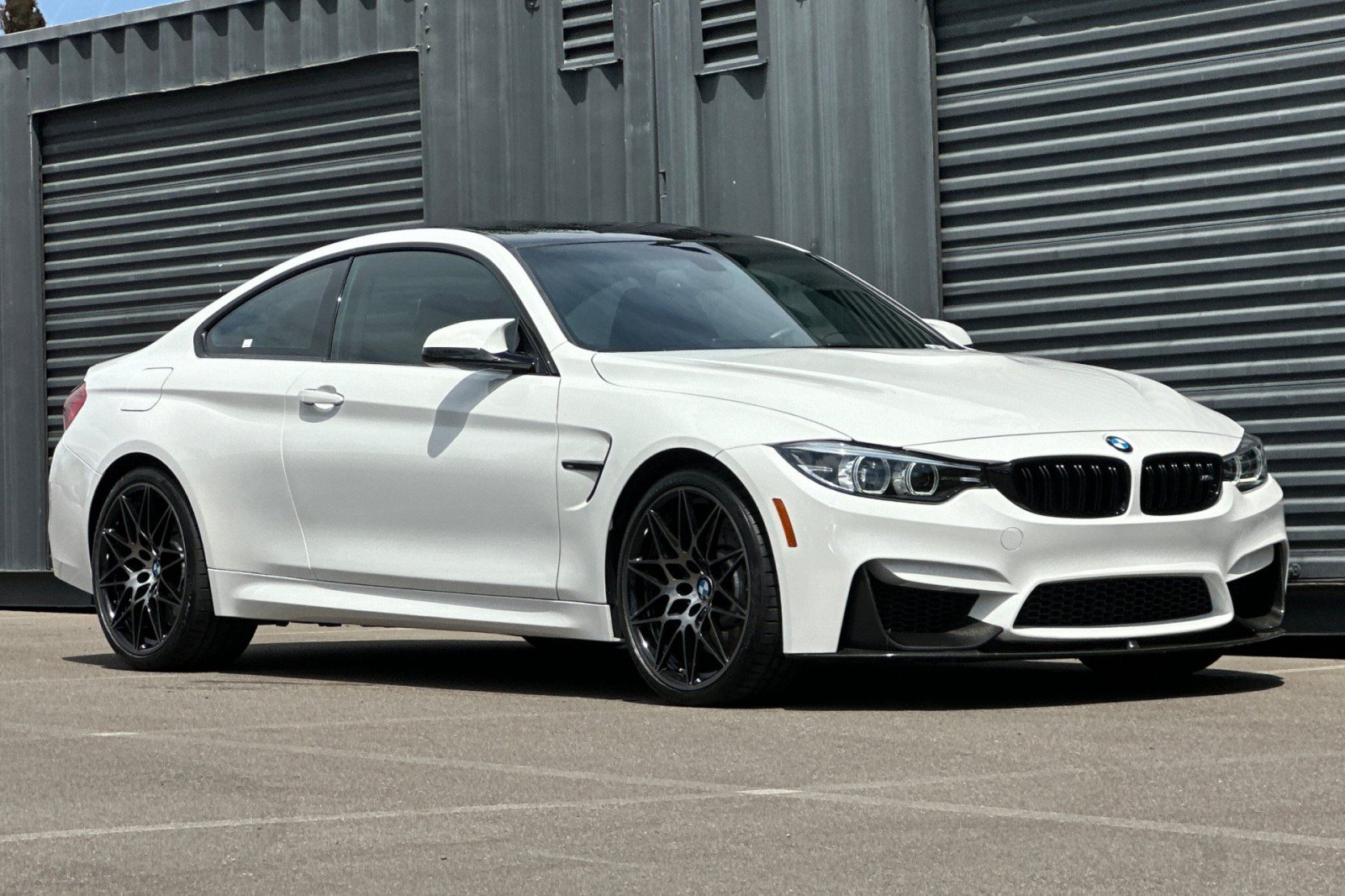 Used 2018 BMW M4 Coupe RWD image 10
