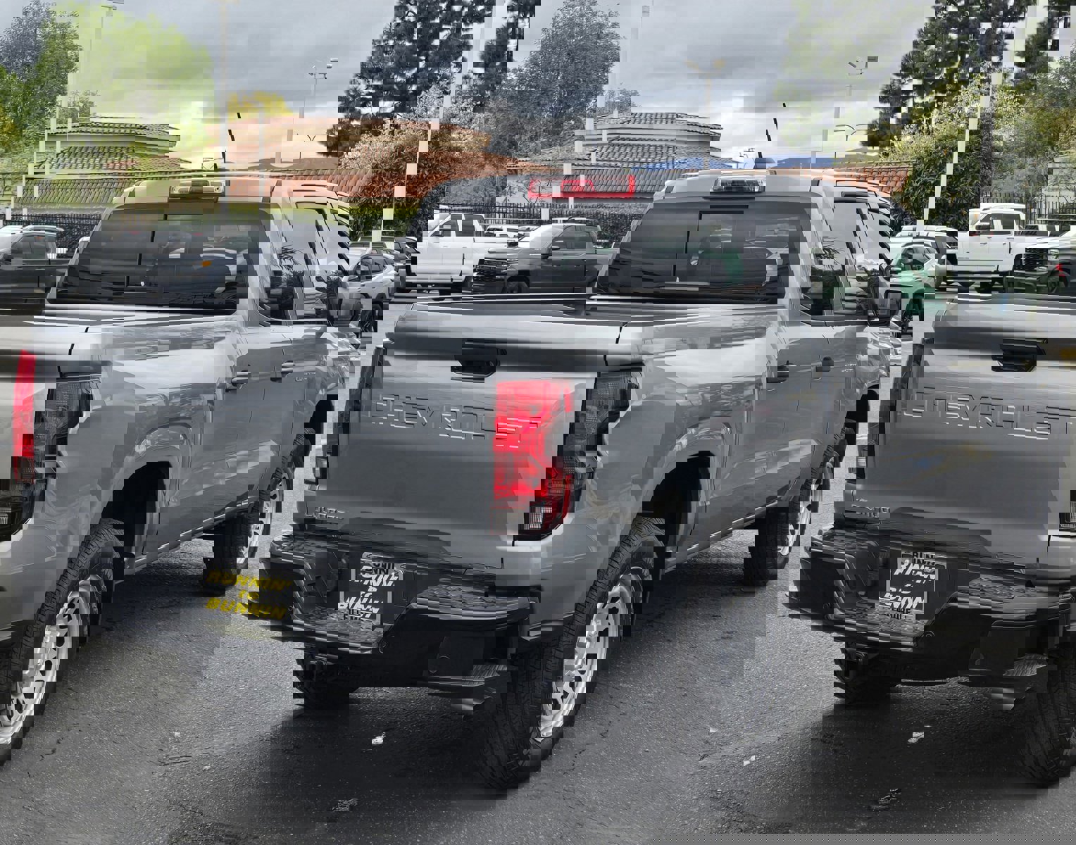 Used 2024 Chevrolet Colorado W/T w/ Technology Package image 10