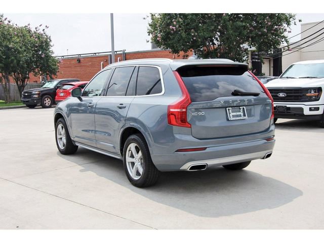 Used 2020 Volvo XC90 T5 Momentum FWD image 2