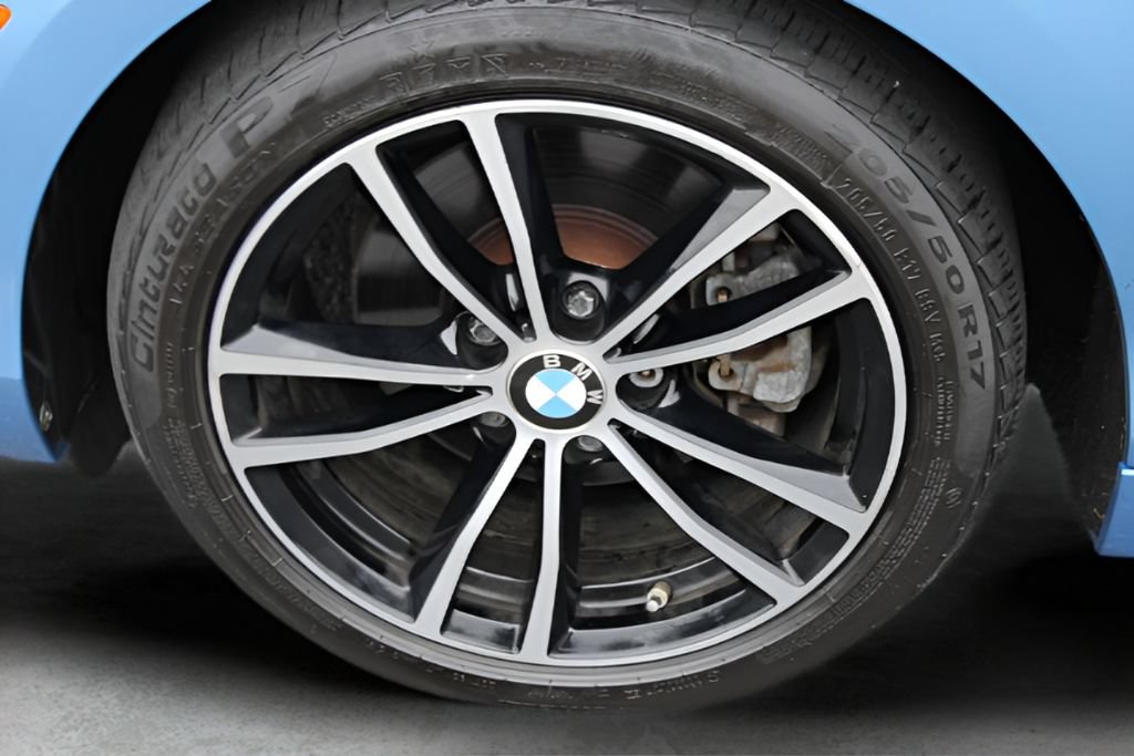 Used 2020 BMW 230i xDrive Coupe w/ Premium Package AWD/4WD image 3