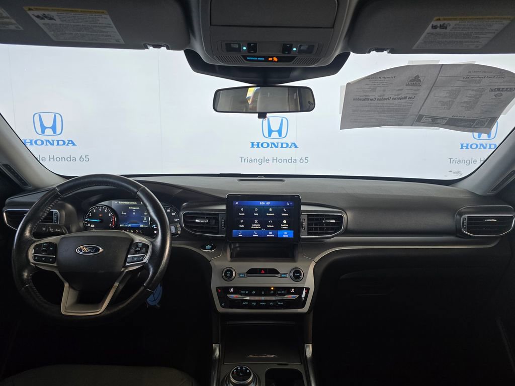 Used 2021 Ford Explorer XLT image 6