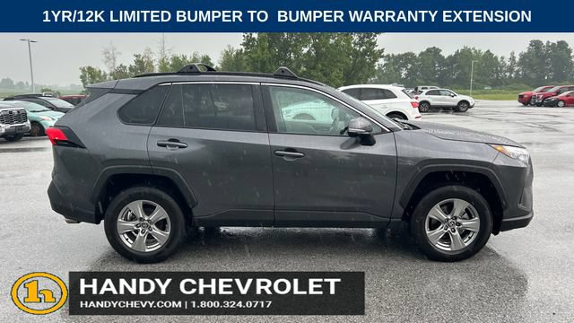 Used 2025 Toyota RAV4 XLE AWD/4WD image 2