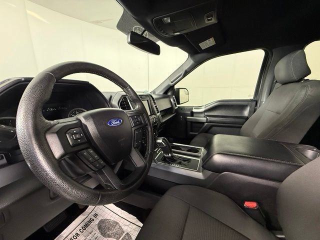 Used 2016 Ford F150 XLT w/ Equipment Group 302A Luxury AWD/4WD image 19