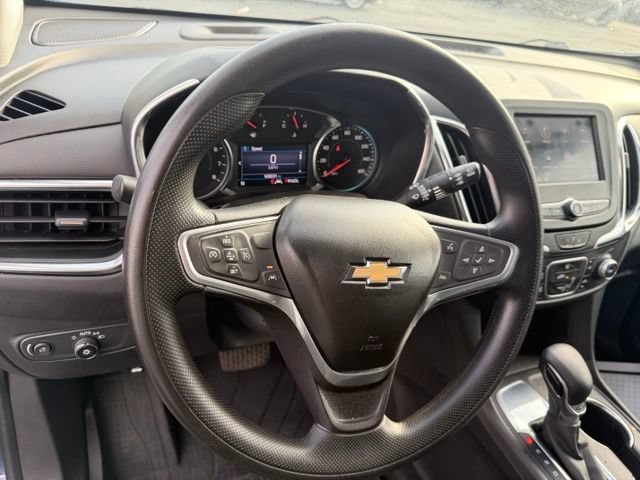 Used 2022 Chevrolet Equinox LT w/ LPO, Floor Liner Package FWD image 10