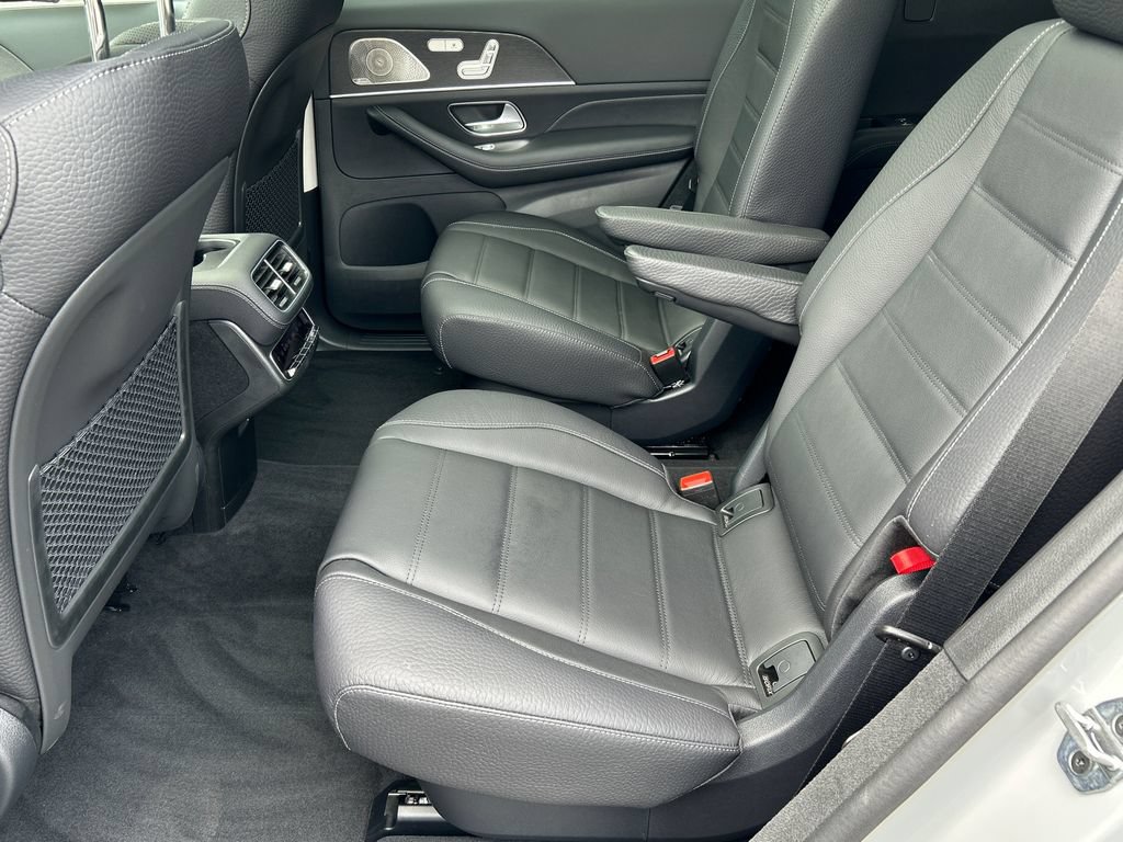 New 2026 Mercedes-Benz GLS 450 4MATIC image 27