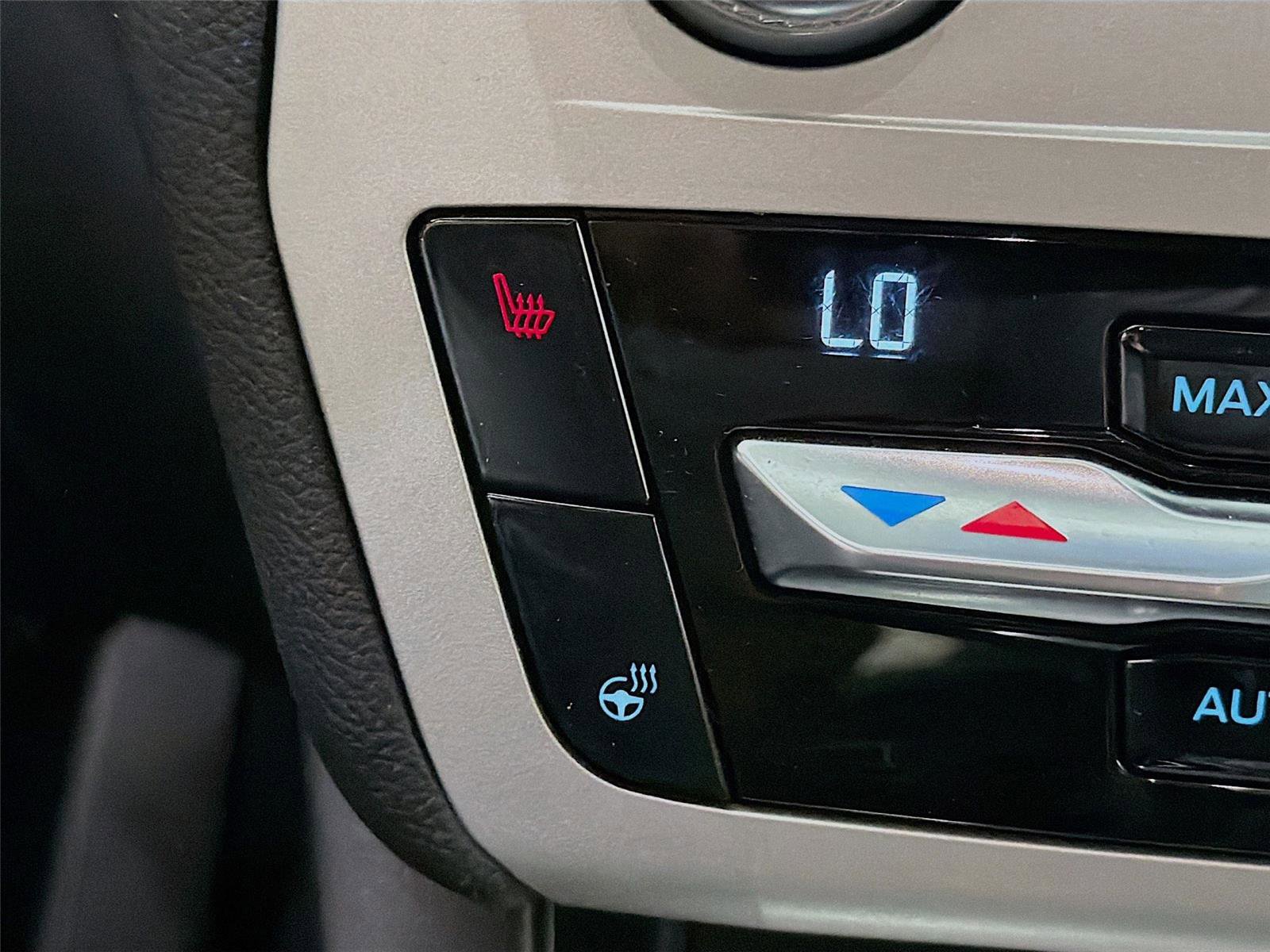 Used 2021 Ford Explorer XLT w/ Equipment Group 202A image 20