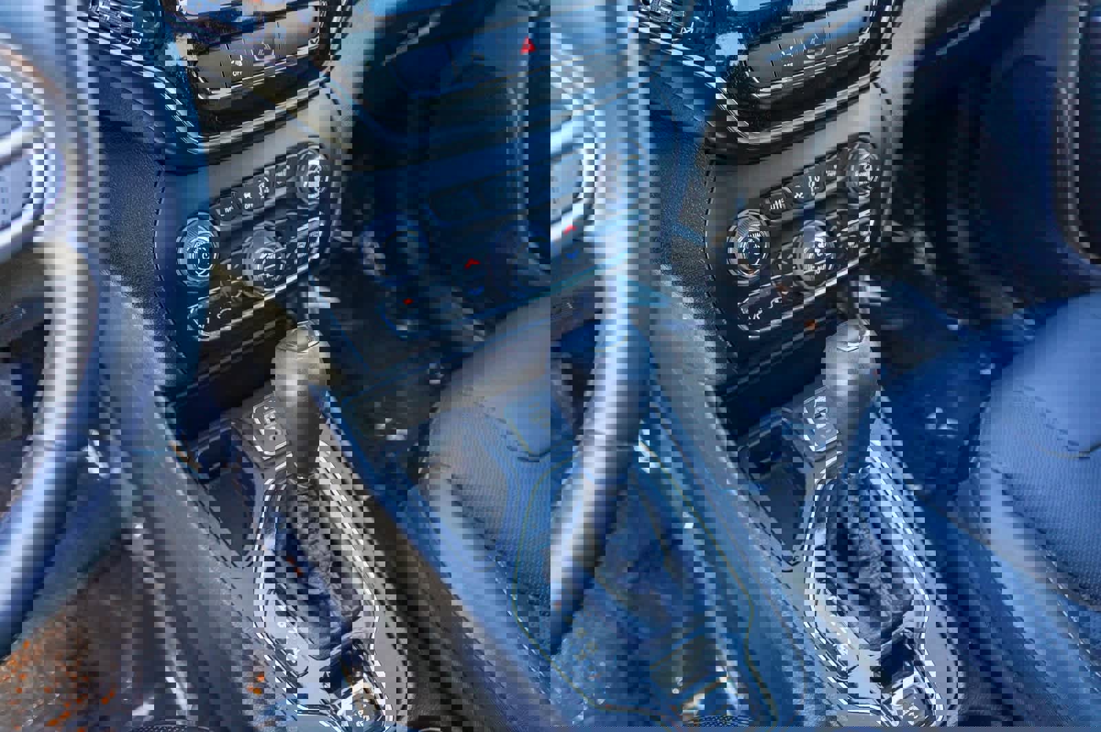 Used 2019 Jeep Cherokee Limited image 21