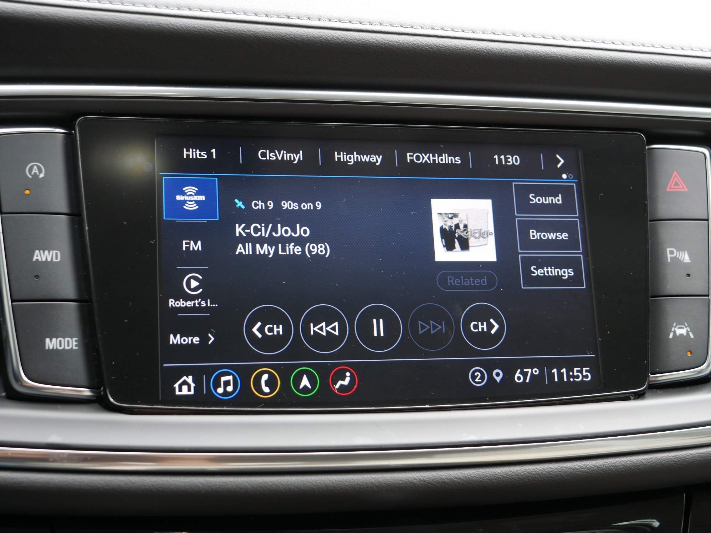 Used 2022 Buick Enclave Avenir w/ Avenir Technology Package image 22