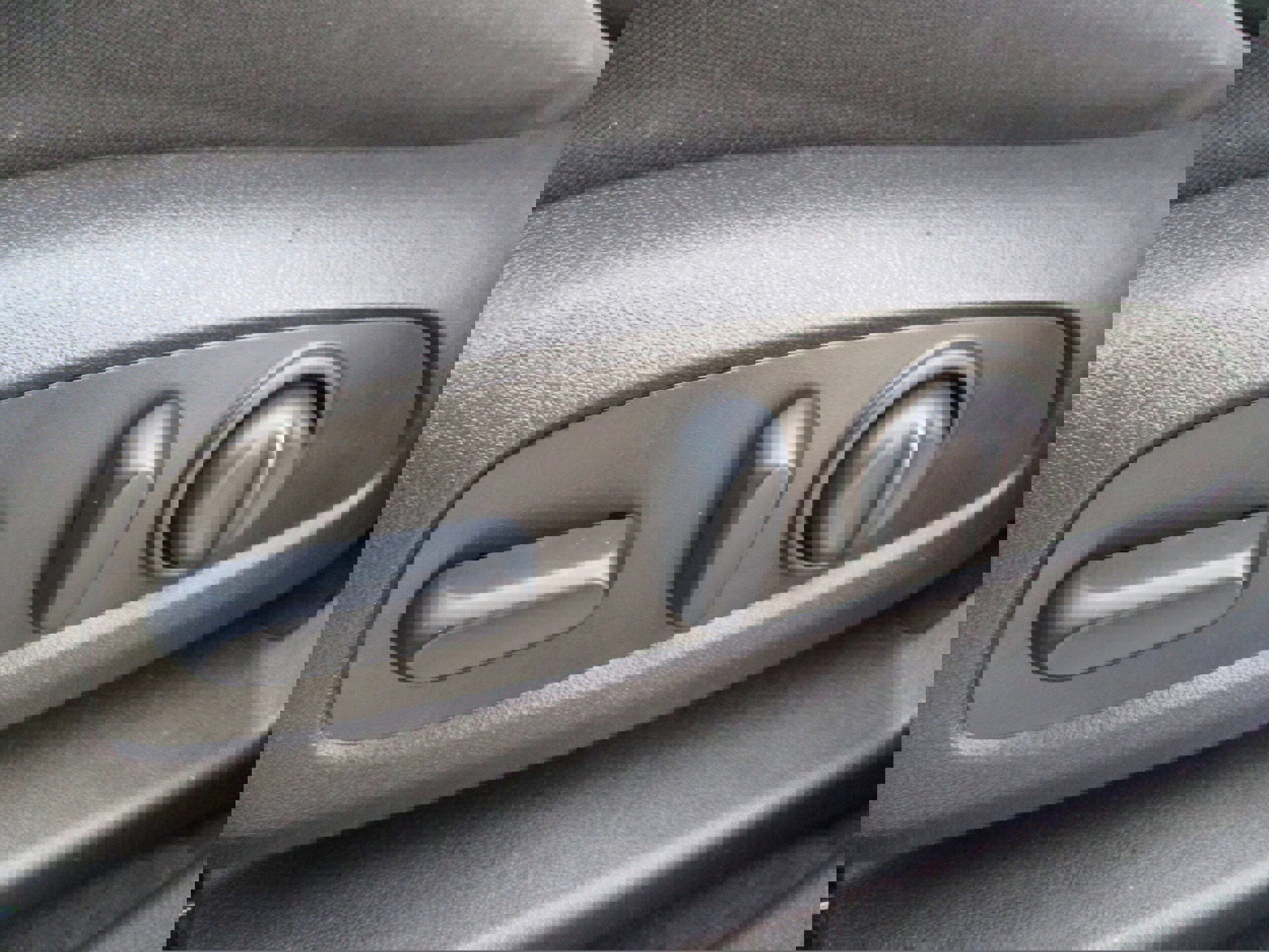 Used 2024 Chevrolet Blazer LT w/ Convenience Package image 32