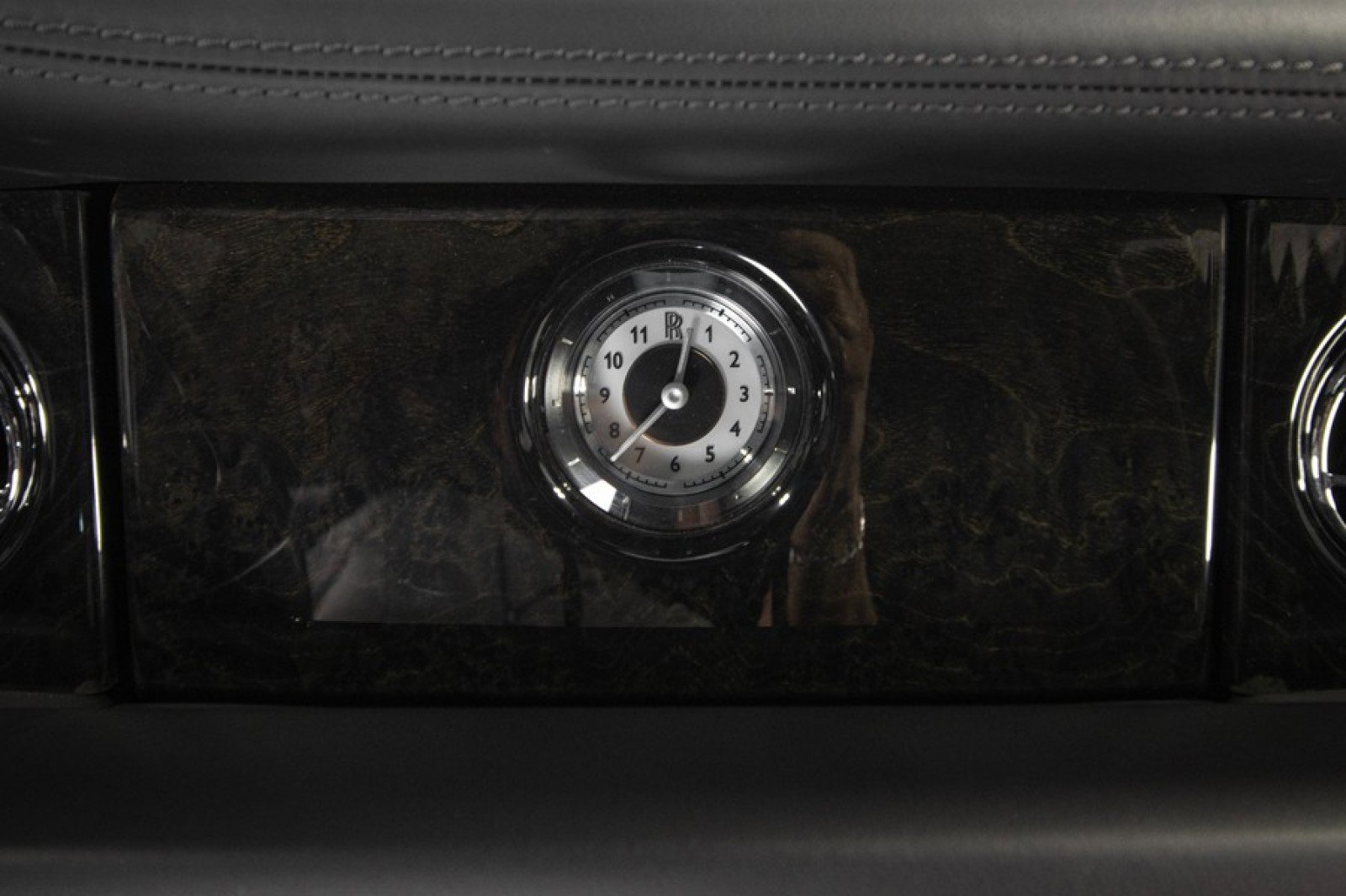 Used 2013 Rolls-Royce Phantom image 28