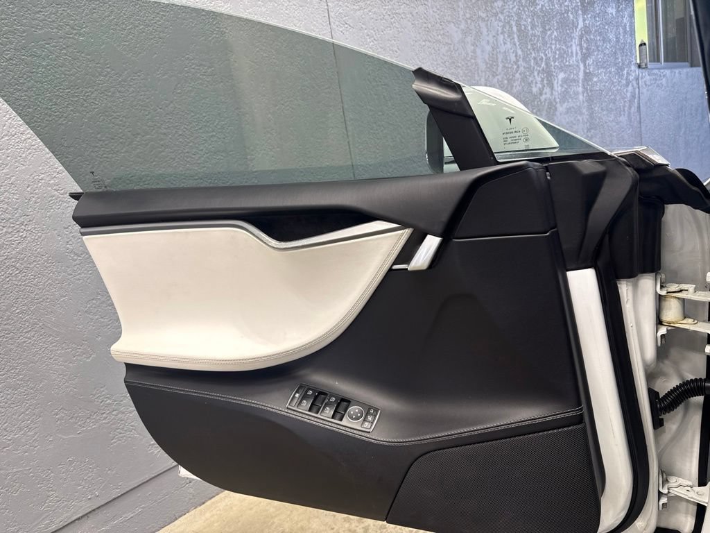 Used 2018 Tesla Model S P100D AWD/4WD image 17