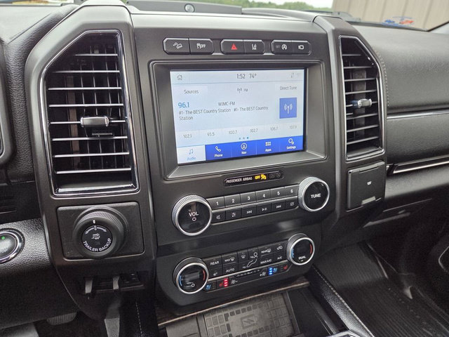 Used 2020 Ford Expedition Max Limited w/ Special Edition Package AWD/4WD image 29