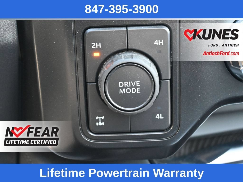 Used 2025 Ford F350 Platinum AWD/4WD image 21
