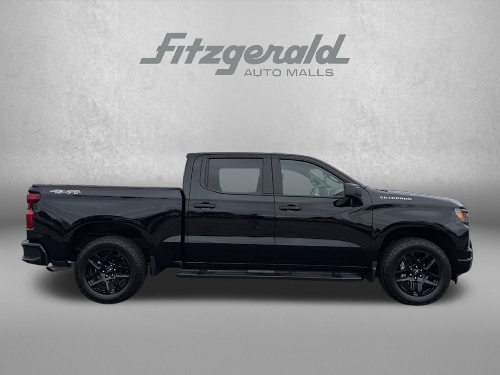 Used 2023 Chevrolet Silverado 1500 Custom AWD/4WD image 37