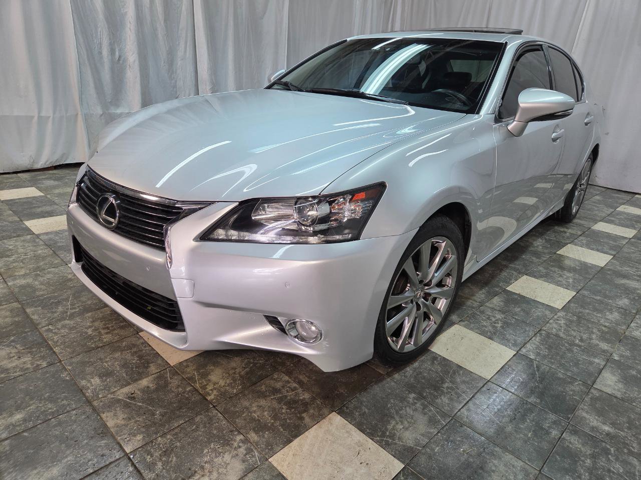 Used 2015 Lexus GS 350 AWD w/ Premium Package image 2