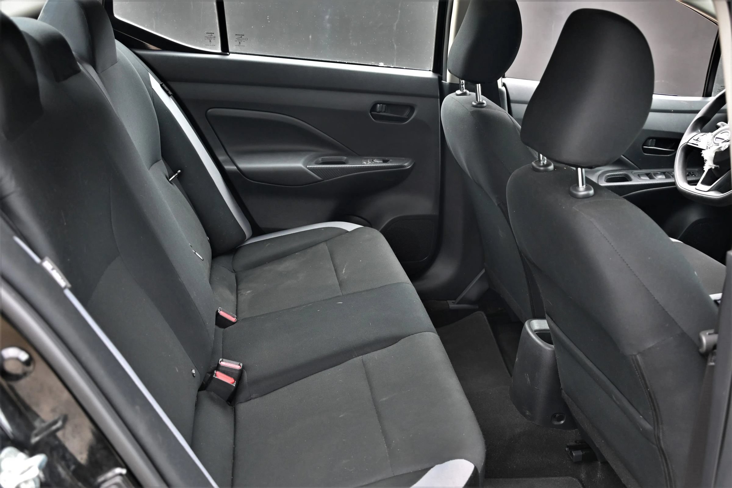 Used 2025 Nissan Versa S w/ Trunk Package FWD image 13