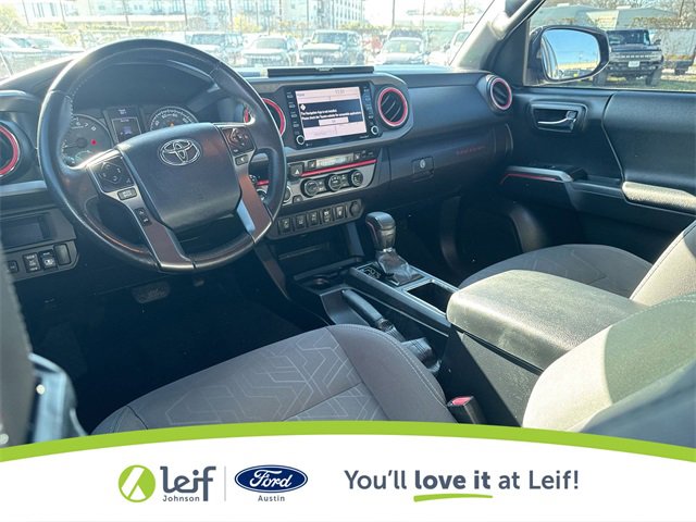 Used 2017 Toyota Tacoma TRD Off-Road image 34