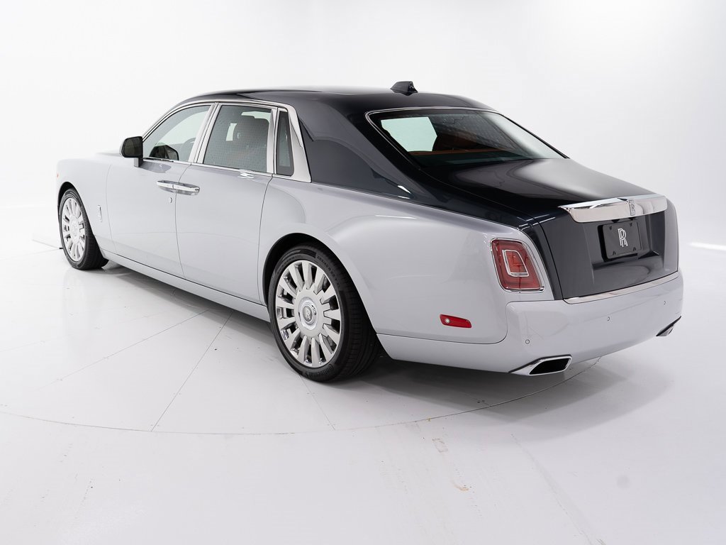 Certified 2018 Rolls-Royce Phantom Sedan image 3