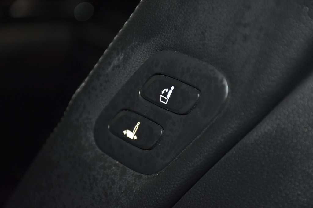 Used 2026 Genesis GV80 2.5T AWD/4WD image 26