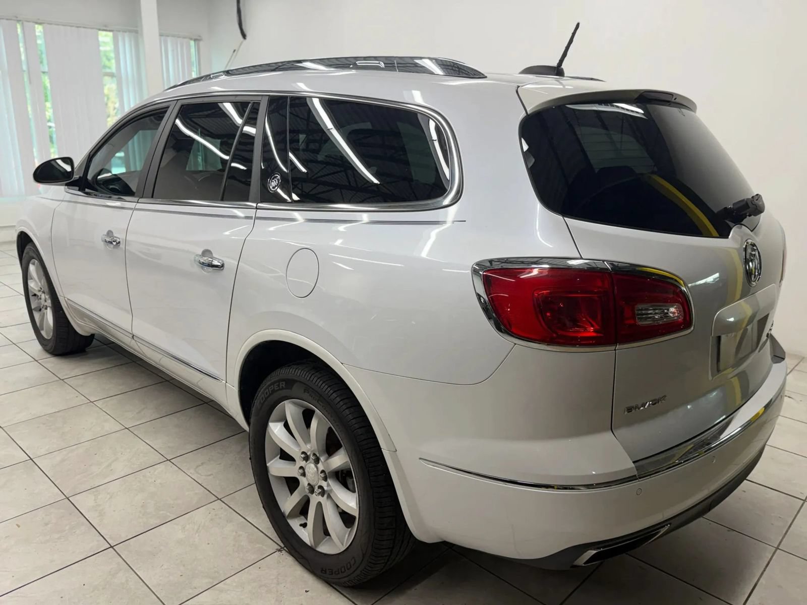 Used 2016 Buick Enclave Premium w/ Experience Buick Package AWD/4WD image 7