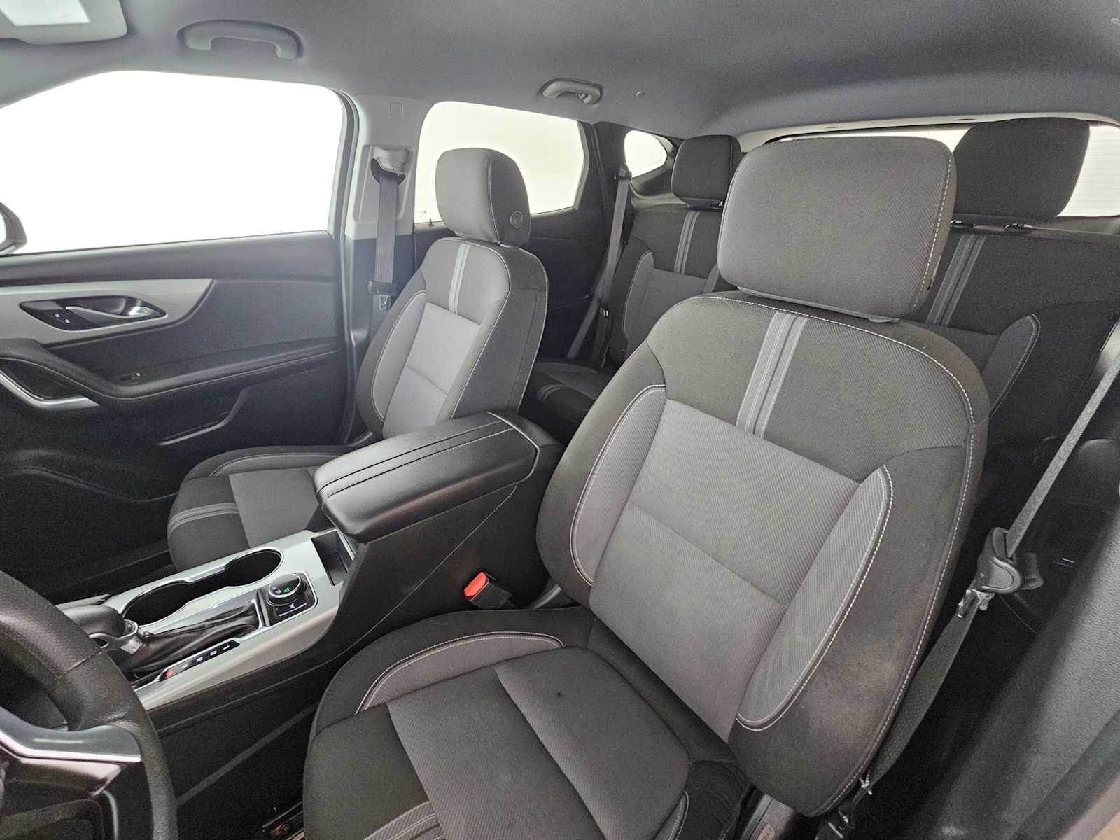 Used 2023 Chevrolet Blazer LT FWD image 21