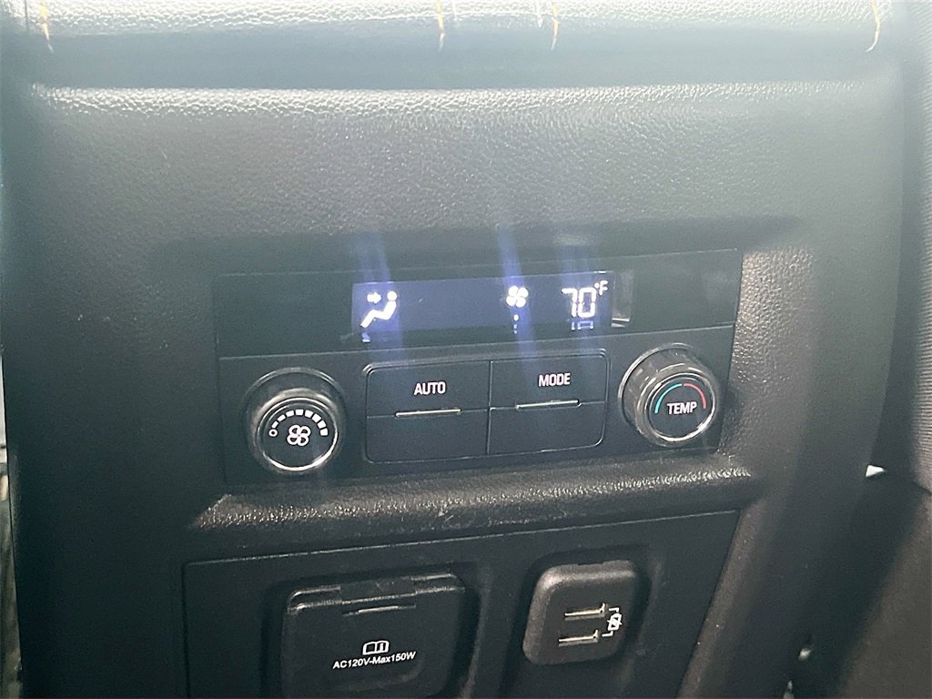 Used 2021 Chevrolet Traverse RS image 27