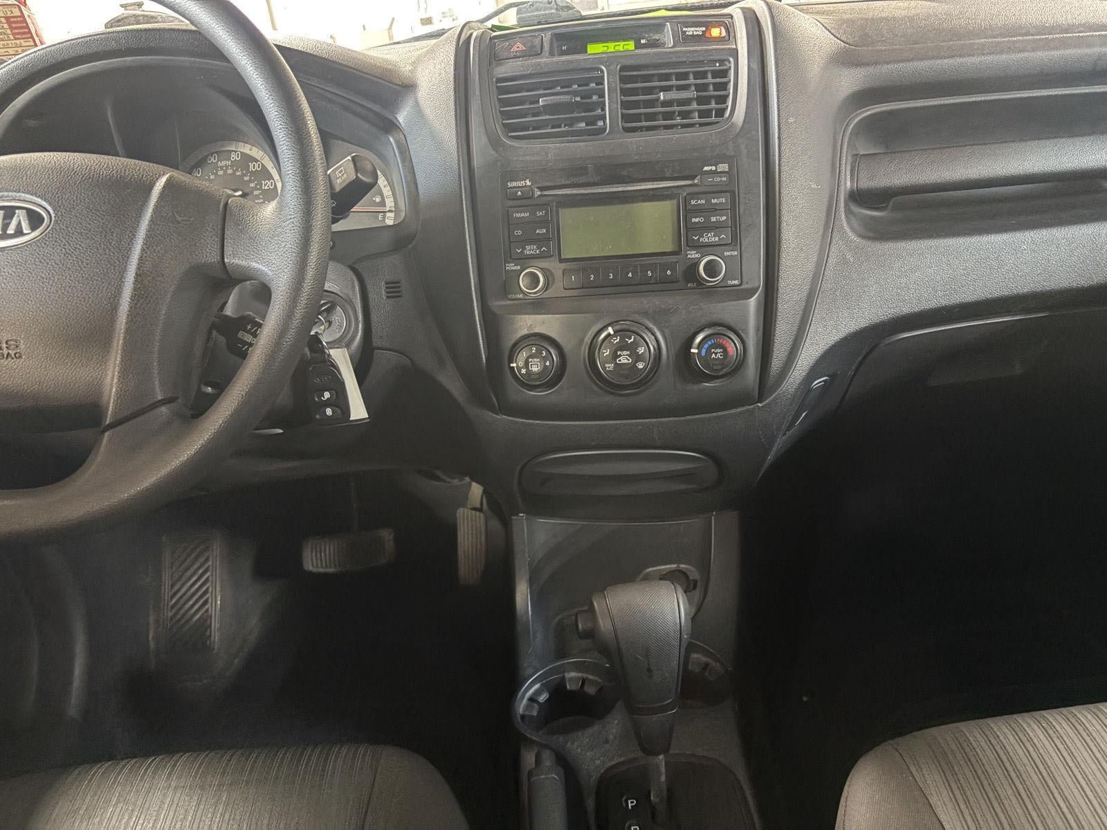 Used 2009 Kia Sportage LX FWD image 13