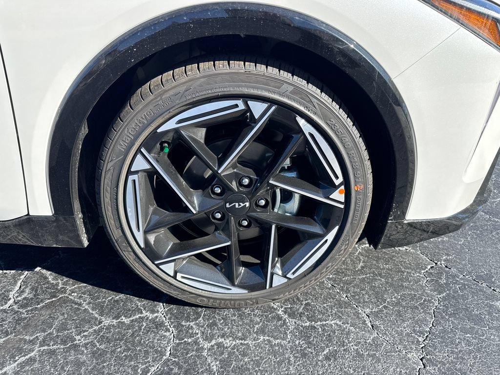 New 2025 Kia K4 GT-Line w/ GT-Line Premium Package FWD image 12