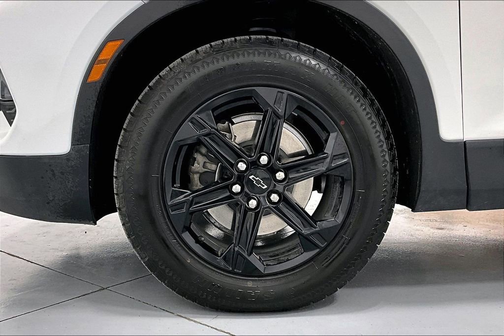 Used 2024 Chevrolet Blazer LT w/ Convenience Package image 11