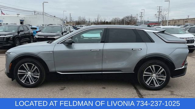 Used 2024 Cadillac Lyriq Luxury image 5