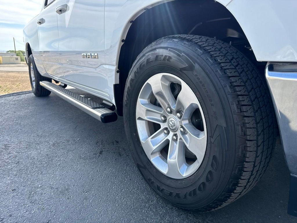 Used 2023 RAM 1500 Laramie AWD/4WD image 8