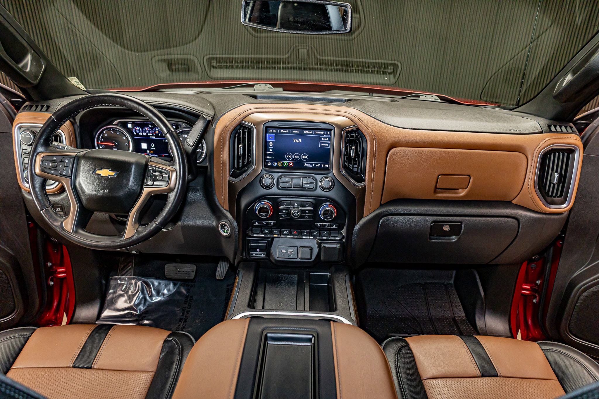 Used 2022 Chevrolet Silverado 1500 High Country image 13