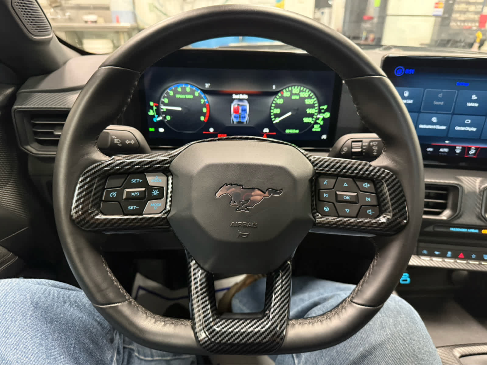 Used 2024 Ford Mustang GT RWD image 11
