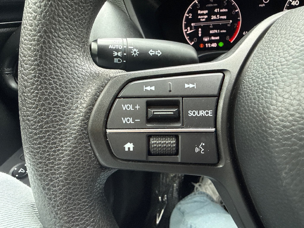 Certified 2023 Honda HR-V LX image 30