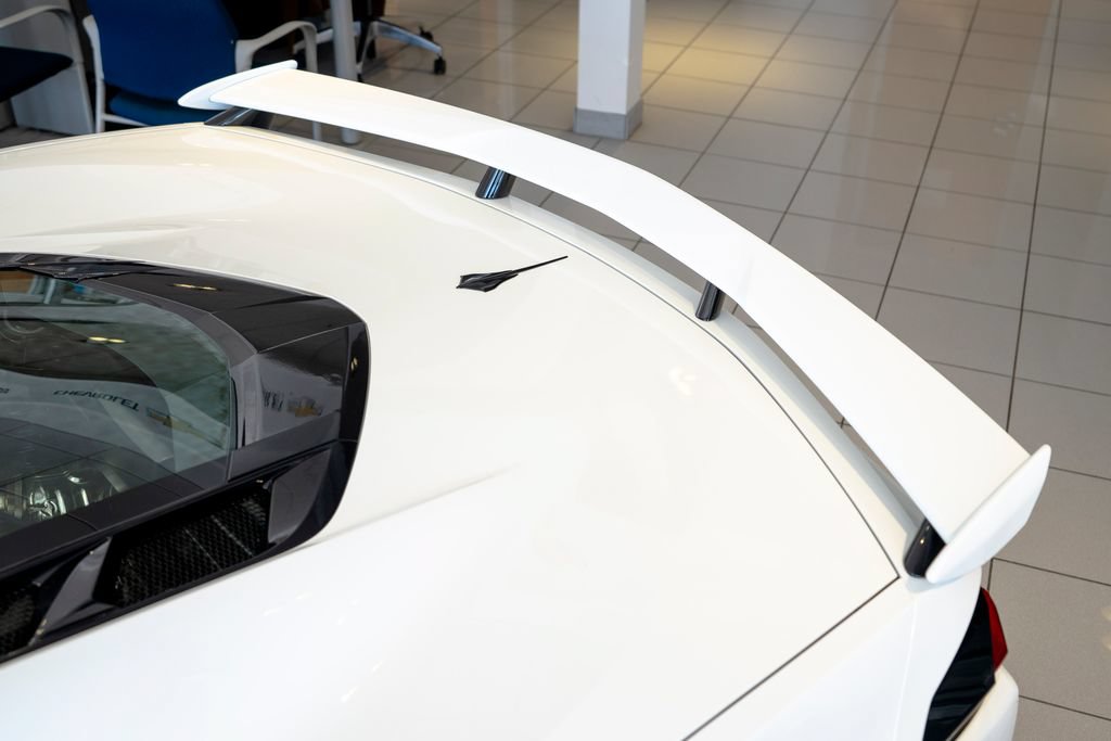 New 2026 Chevrolet Corvette Stingray Premium Cpe w/ Z51 Performance Package RWD image 15