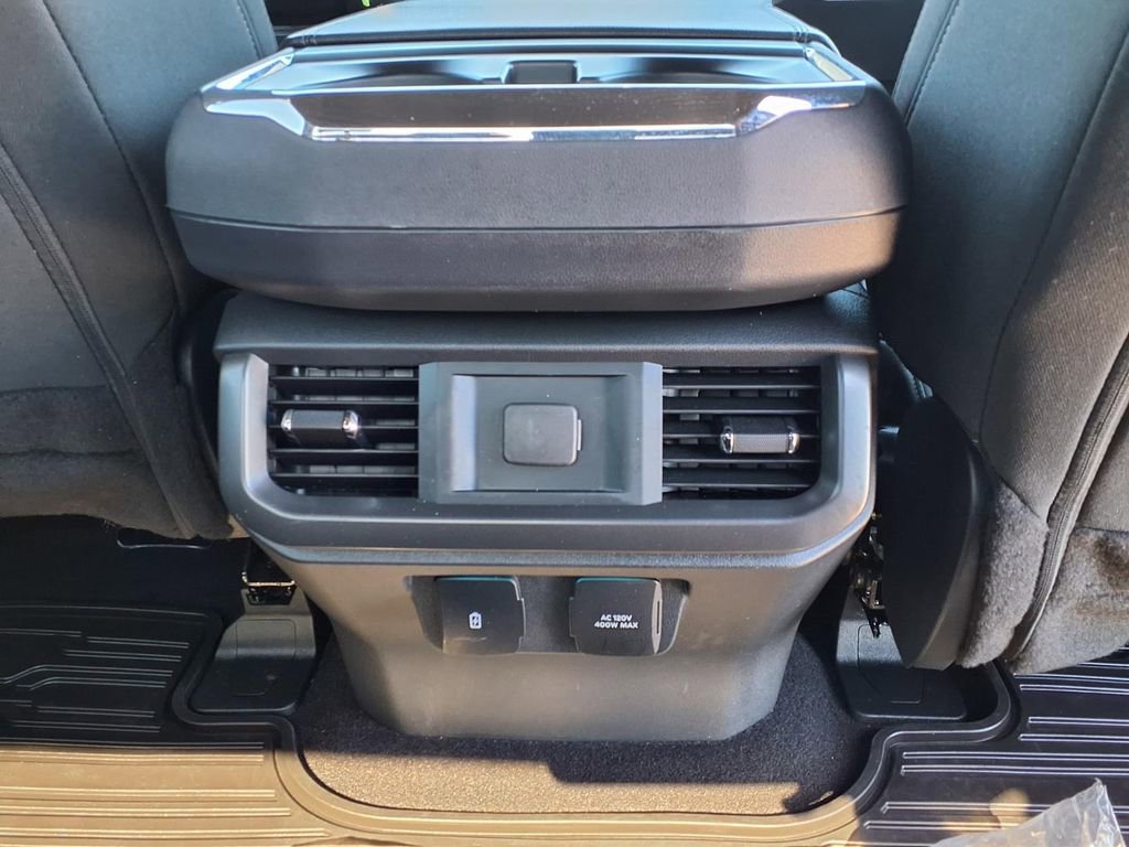 Used 2024 Ford F150 XLT w/ XLT Black Appearance Package AWD/4WD image 18