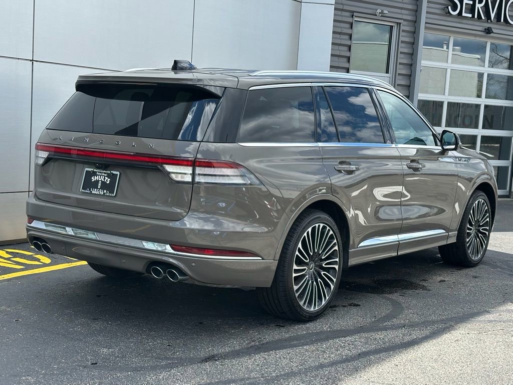 New 2025 Lincoln Aviator Black Label AWD/4WD image 32