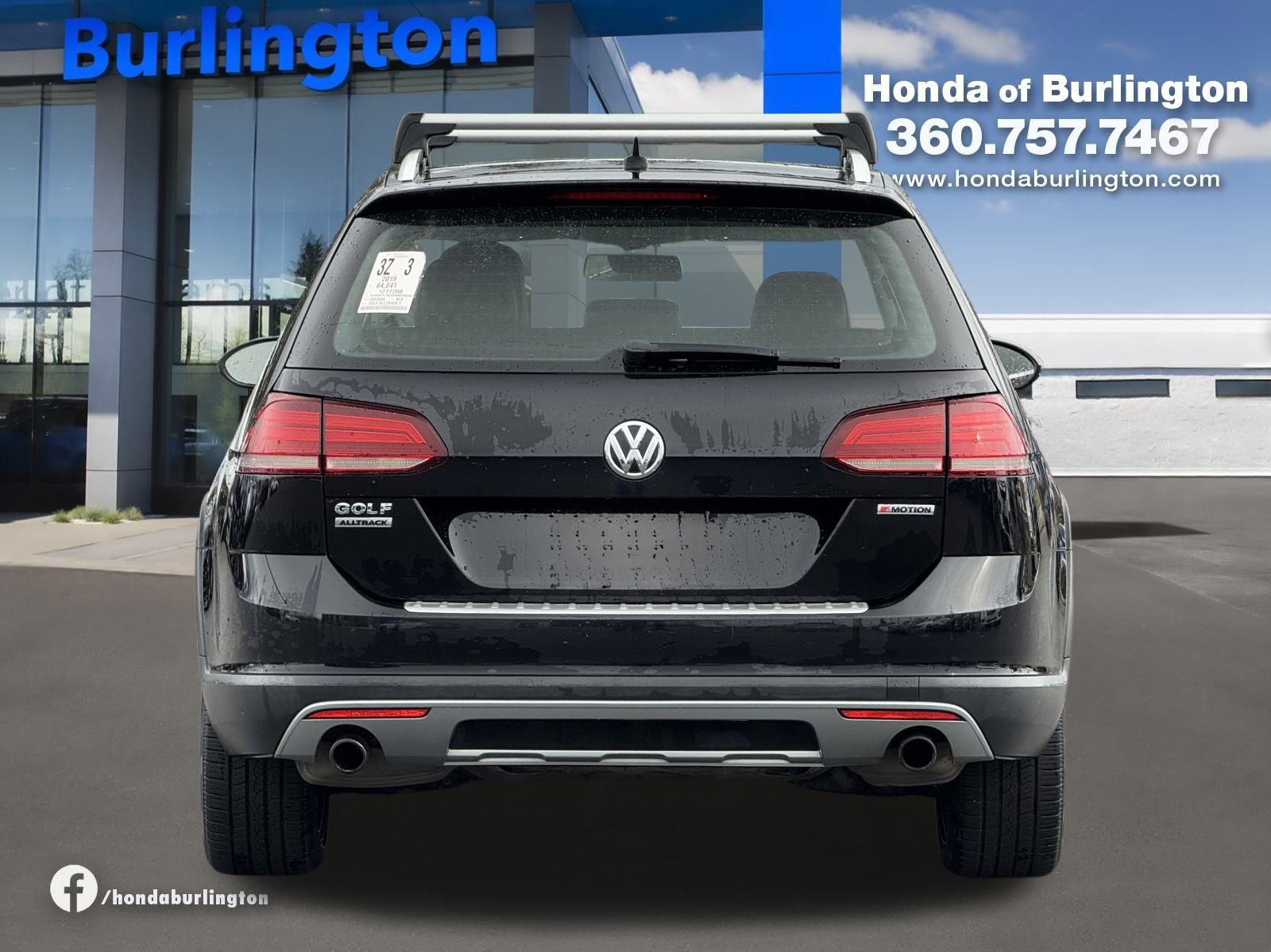 Used 2019 Volkswagen Golf Alltrack S image 5