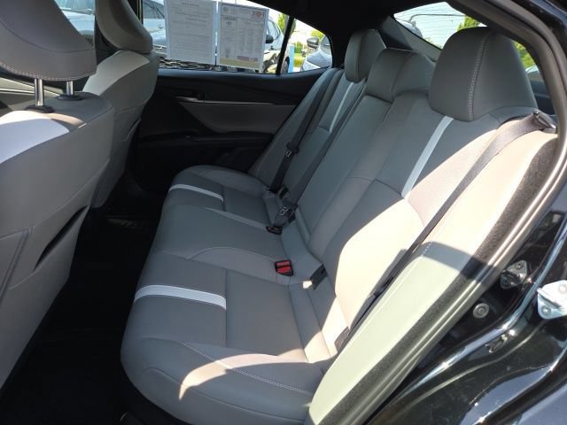 Used 2026 Toyota Camry SE FWD image 12