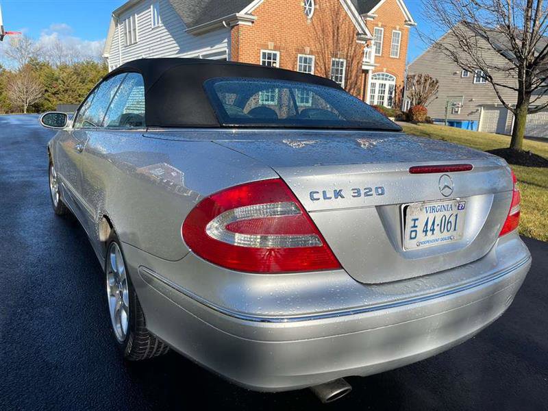 Used 2004 Mercedes-Benz CLK 320 image 37