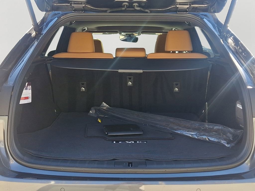 Used 2024 Lexus RX 350 Premium w/ Accessory Package (Z1) AWD/4WD image 29