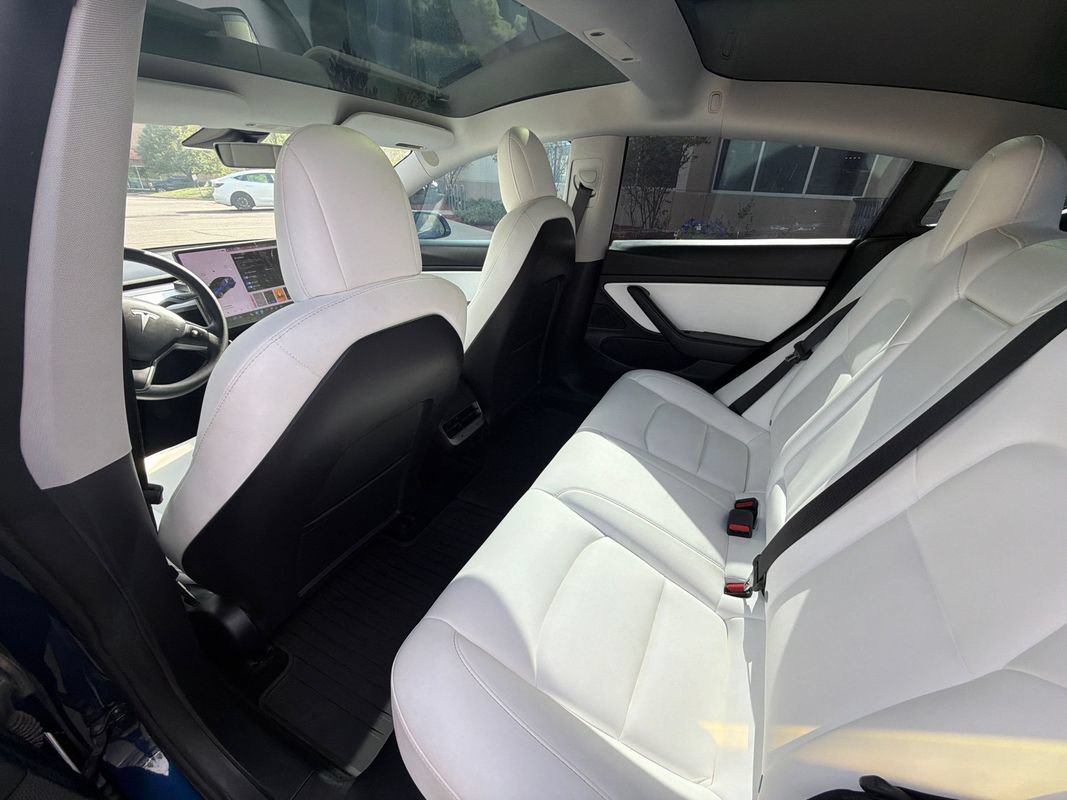 Used 2021 Tesla Model 3 Long Range AWD/4WD image 21