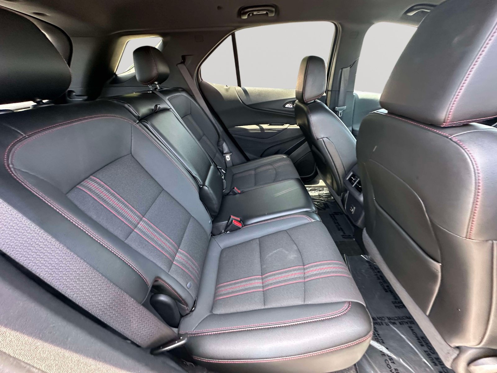 Used 2023 Chevrolet Equinox RS w/ LPO, Floor Liner Package FWD image 29