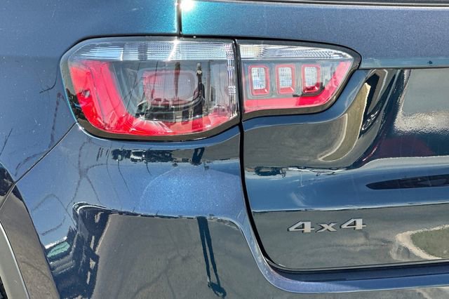 New 2026 Jeep Compass Latitude AWD/4WD image 25