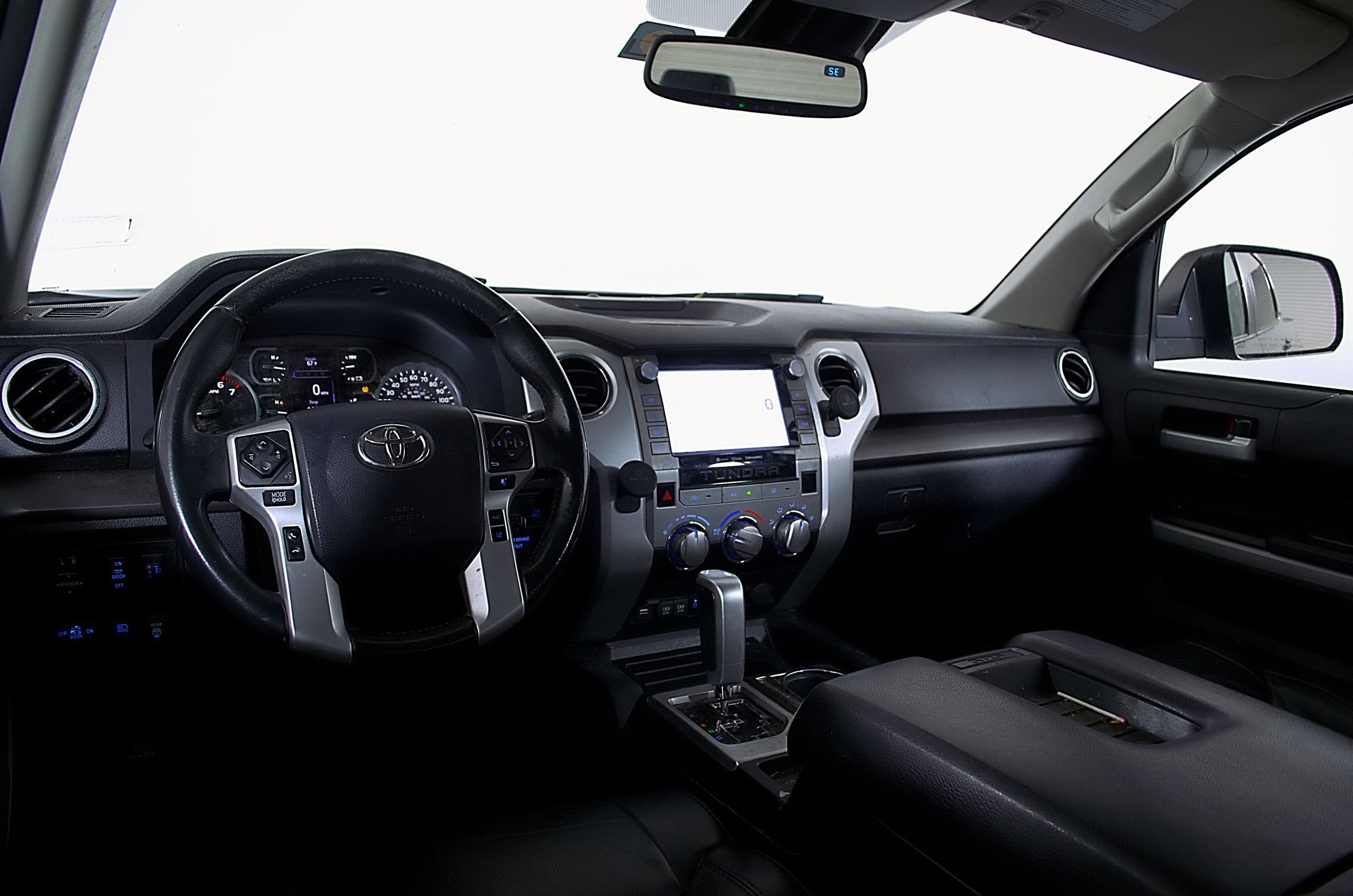 Used 2020 Toyota Tundra SR5 w/ SR5 Leather Package RWD image 21