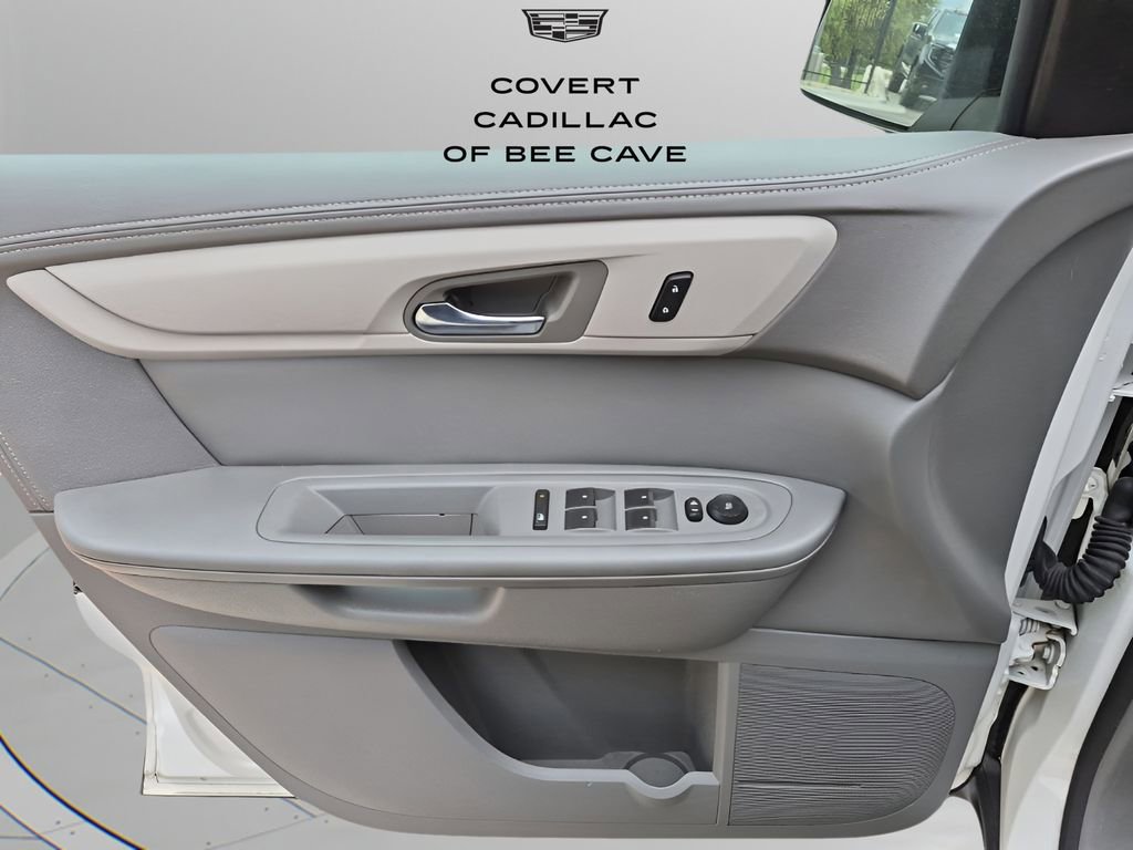 Used 2015 Chevrolet Traverse LS image 30