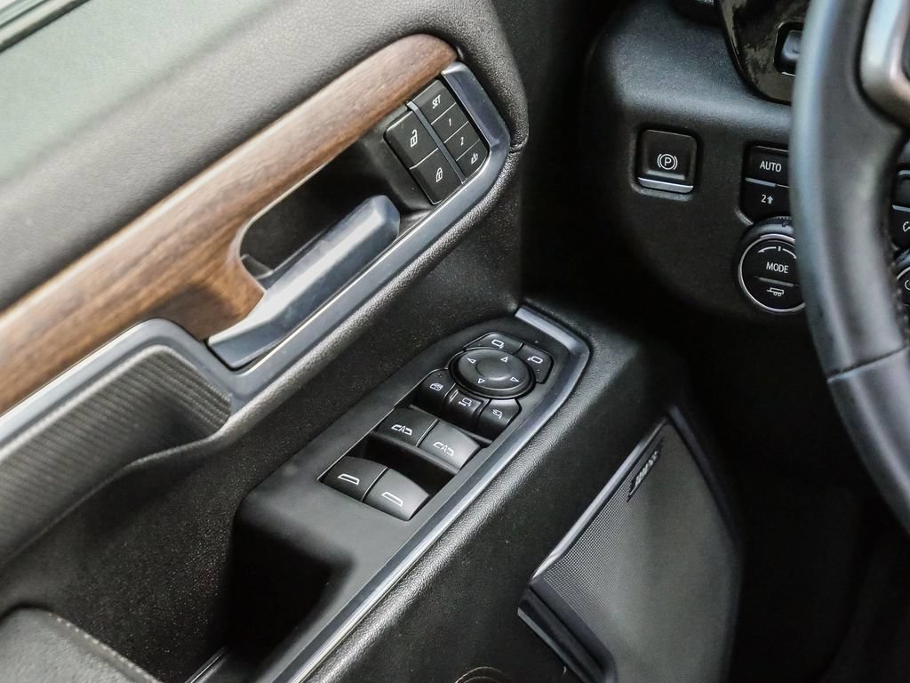 Used 2024 Chevrolet Silverado 2500 High Country w/ High Country Premium Package AWD/4WD image 38