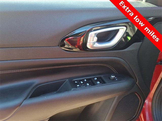 Certified 2022 Jeep Compass Limited image 9