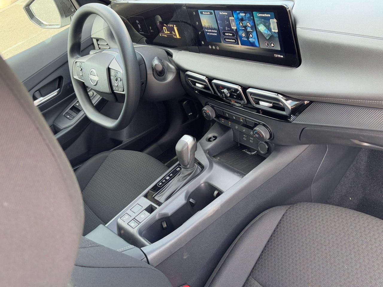 New 2026 Nissan Sentra SR FWD image 11