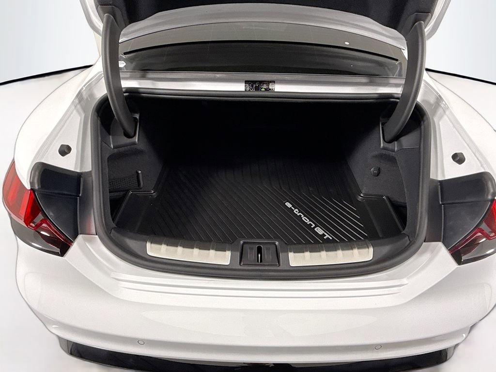 New 2026 Audi S e-tron GT Premium Plus image 30